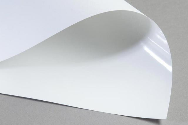 Giấy Bristol là lựa chọn tốt cho brochure cần độ cứng