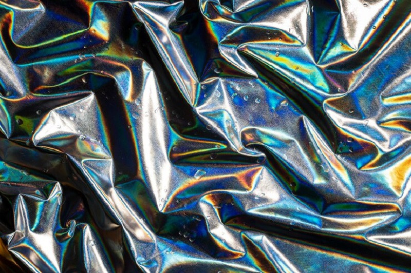 Khó khăn trong việc làm giả tem sử dụng màng hologram