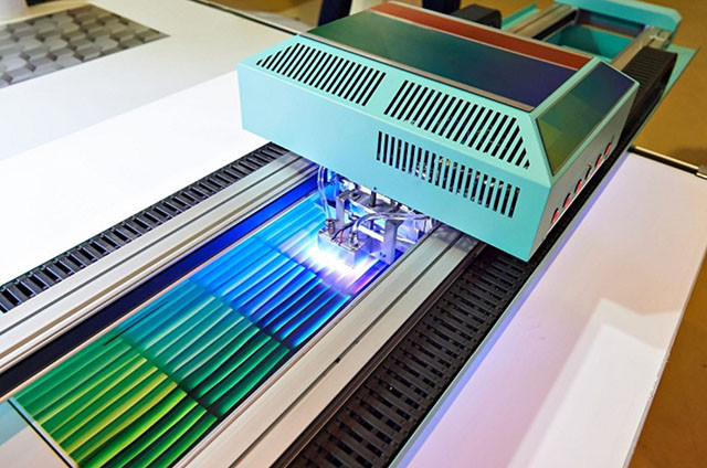 Nguyên lý hoạt động của công nghệ phủ UV trong in ấn