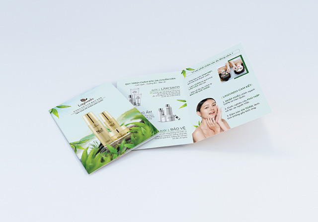 Thêm phụ kiện trang trí cho hộp quà mỹ phẩm