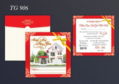 Thiệp cưới hình vuông màu đỏ kích thước 15x15cm, thể hiện sự vẹn toàn và sang trọng